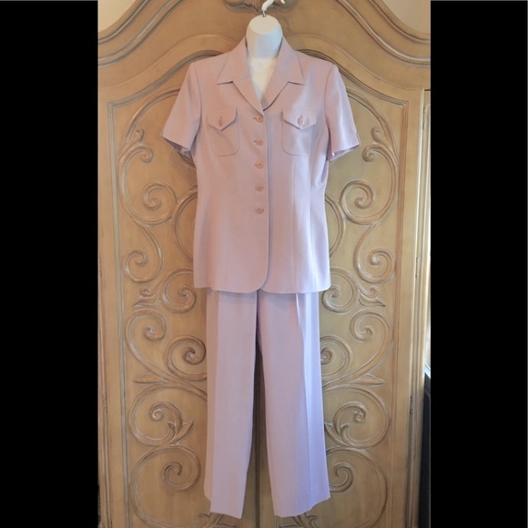 Kasper pale Lavender pantsuit - Picture 1 of 13